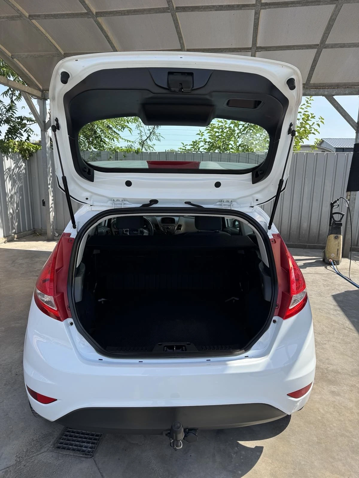 Ford Fiesta 1.5tdci-Klima-N1 - изображение 7