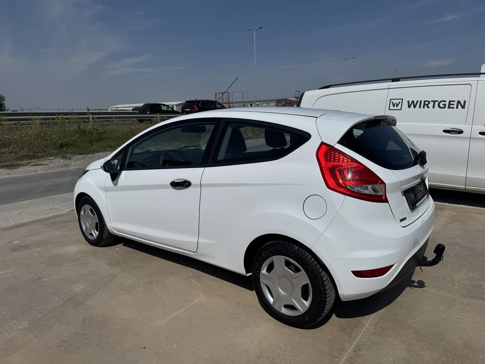 Ford Fiesta 1.5tdci-Klima-N1 - изображение 5