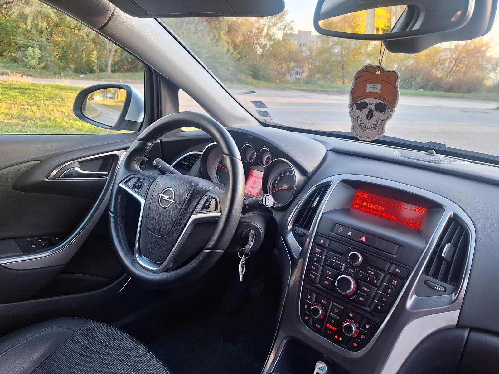 Opel Astra 2.0 CDTI 6��. 165��. | Mobile.bg � ����������� 7