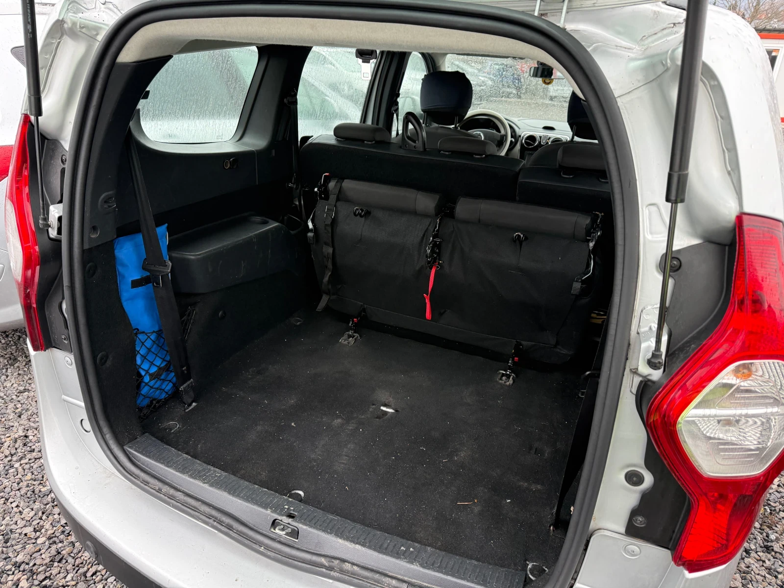 Dacia Lodgy 2017г EURO 6B 1.6iБензин/Фабрична газ/7-места/Нави - изображение 7