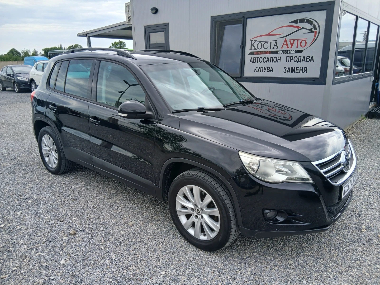 VW Tiguan КАТО НОВ, снимка 2 - Автомобили и джипове - 53076887