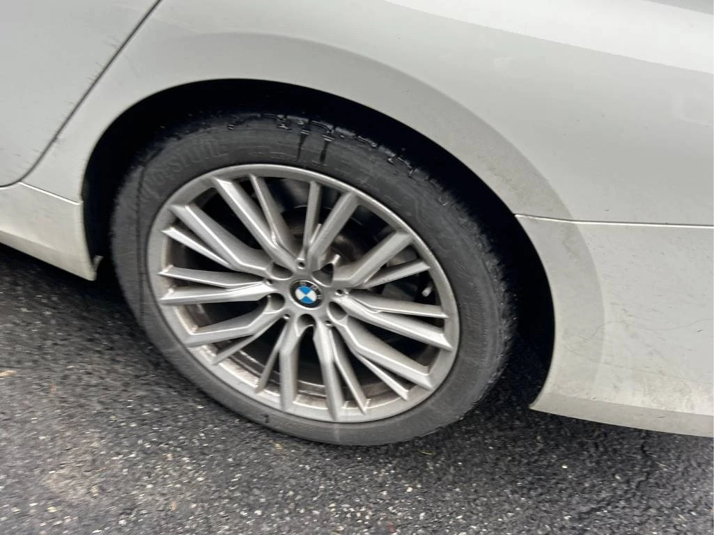 BMW 330 i xDrive 2023 * CARFAX * ��� ������������ ������ | Mobile.bg � ����������� 6