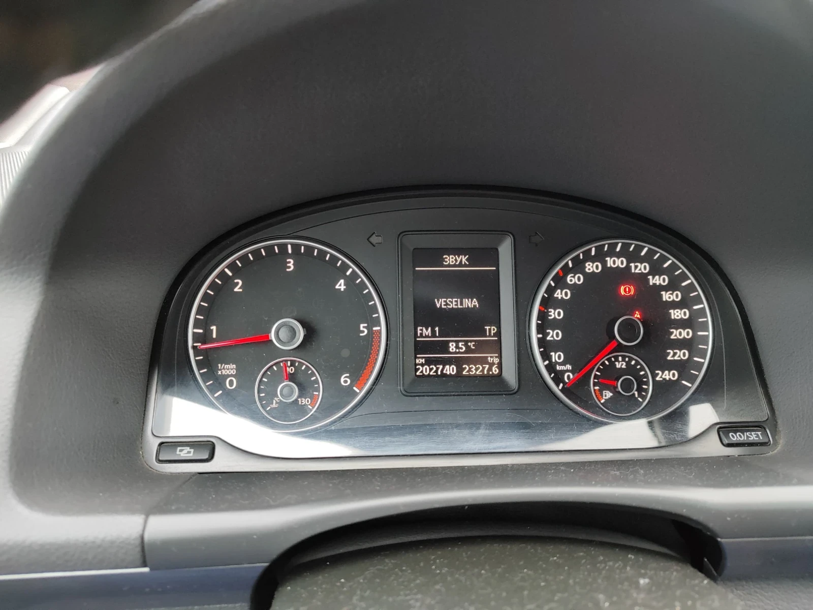 VW Touran 2.0 140кс. - изображение 8