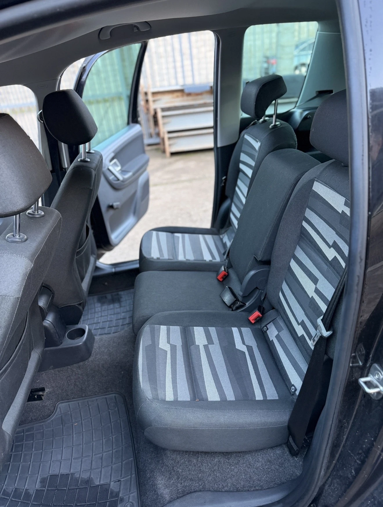 Skoda Roomster 1.6i/115� ��./�����������/�������/ | Mobile.bg � ����������� 14