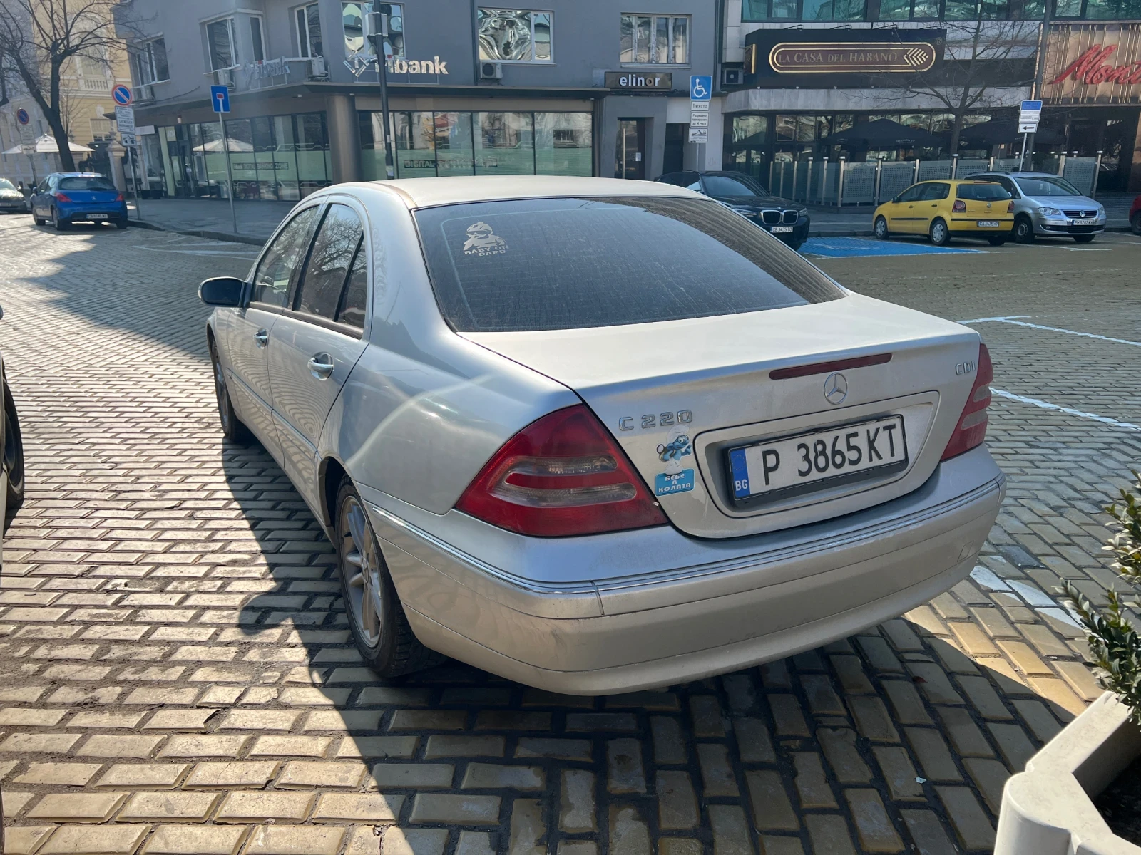 Mercedes-Benz C 220, снимка 3 - Автомобили и джипове - 53744329