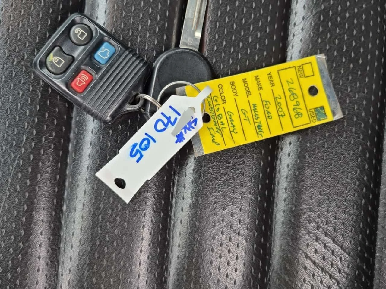 Ford Mustang GT PREMIUM| HEAVILY MODIFIED FOR RACING| CARFAX | Mobile.bg � ����������� 13