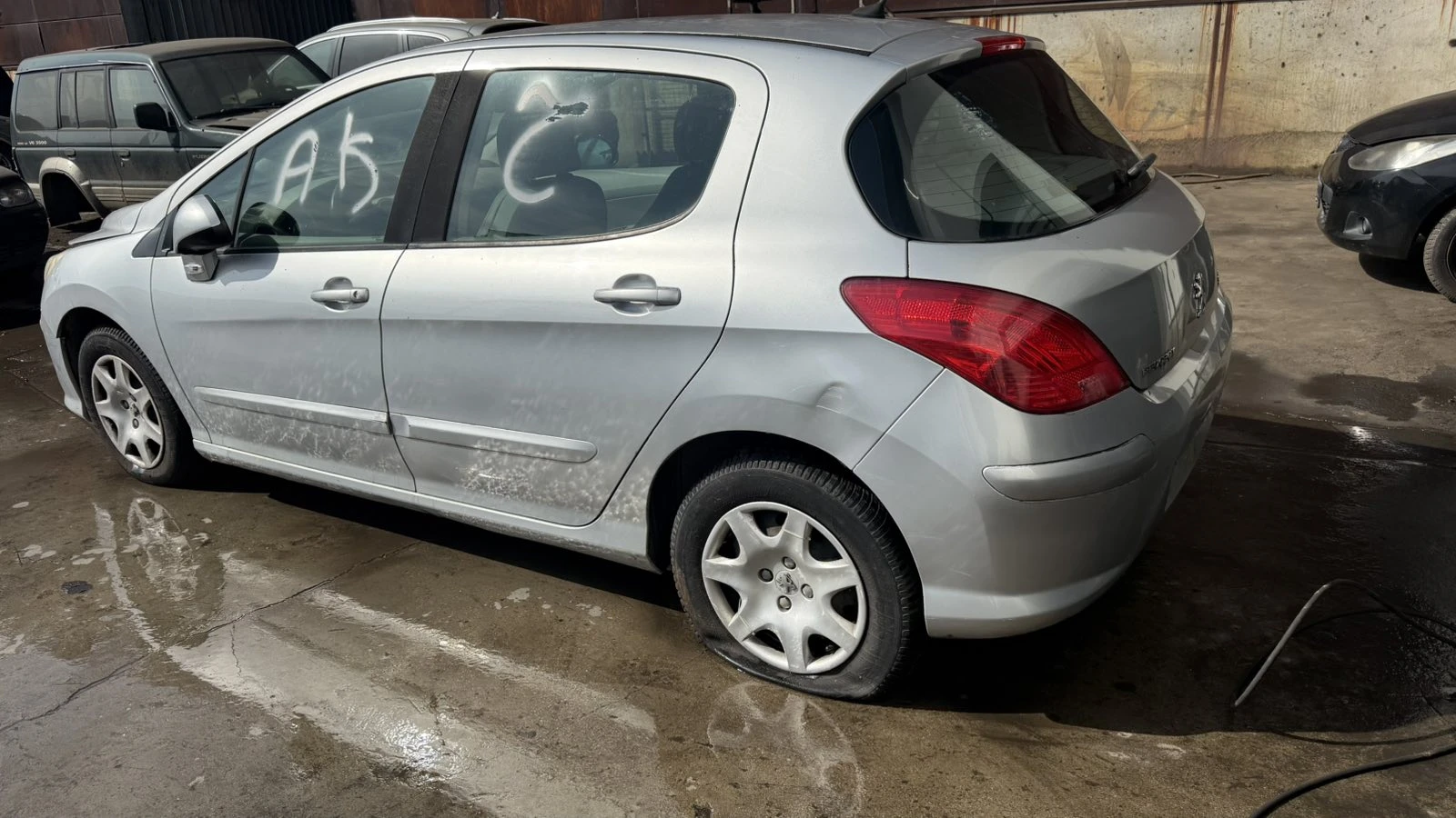 Peugeot 308, снимка 4 - Автомобили и джипове - 53957622