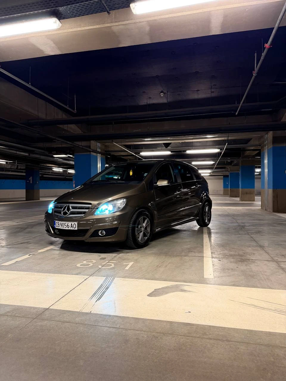 Mercedes-Benz B 180, снимка 2 - Автомобили и джипове - 53959704