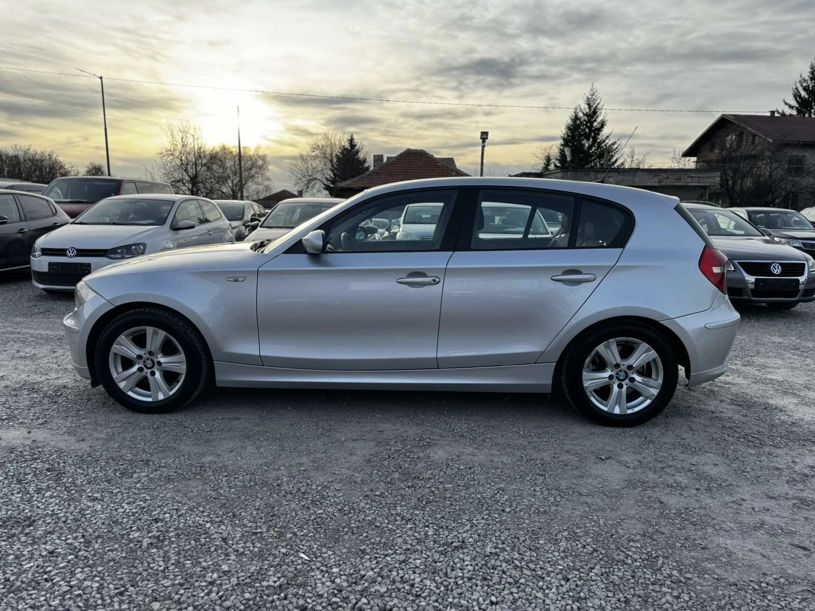 BMW 118 | Mobile.bg � ����������� 4
