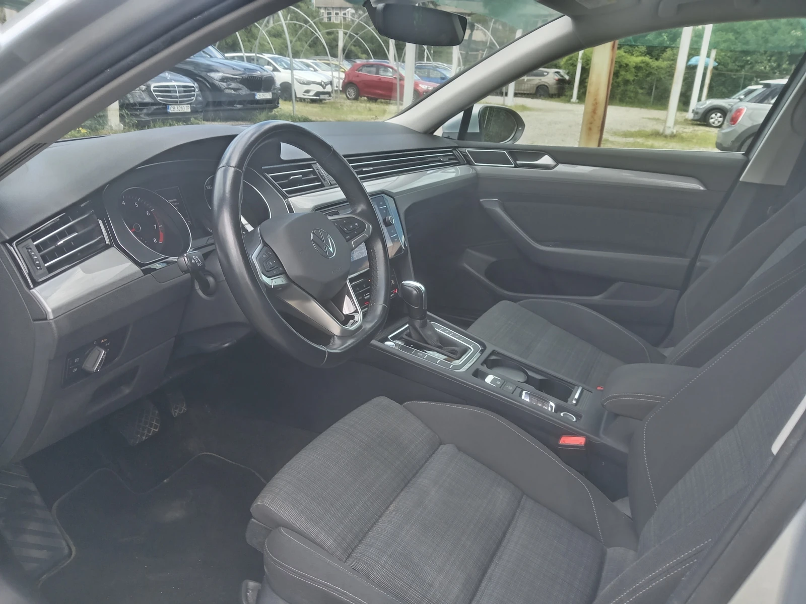 VW Passat 1.5TSI DSG, снимка 7 - Автомобили и джипове - 54759162