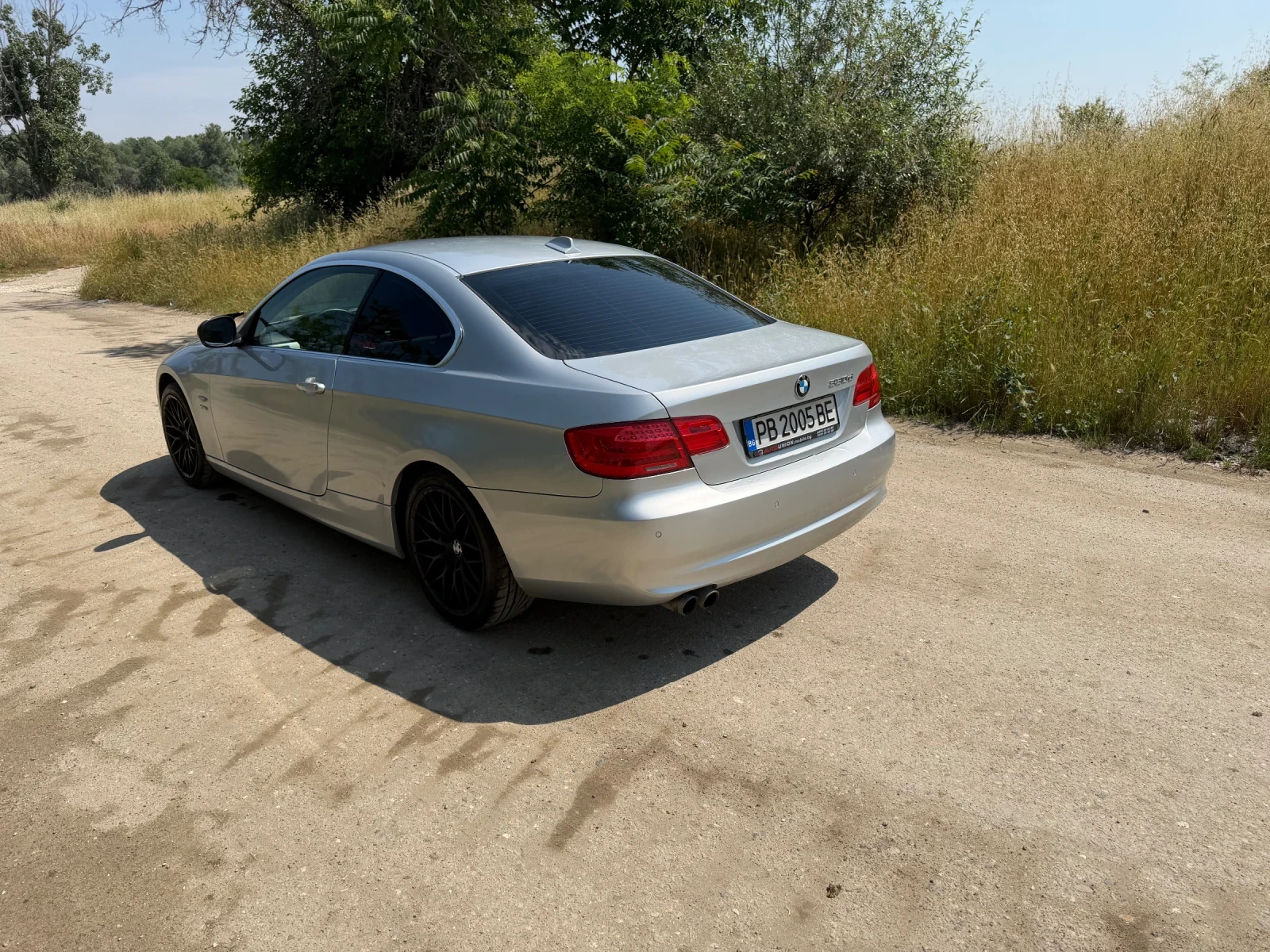 BMW 330 XDrive Facelift Aut, снимка 5 - Автомобили и джипове - 54798720