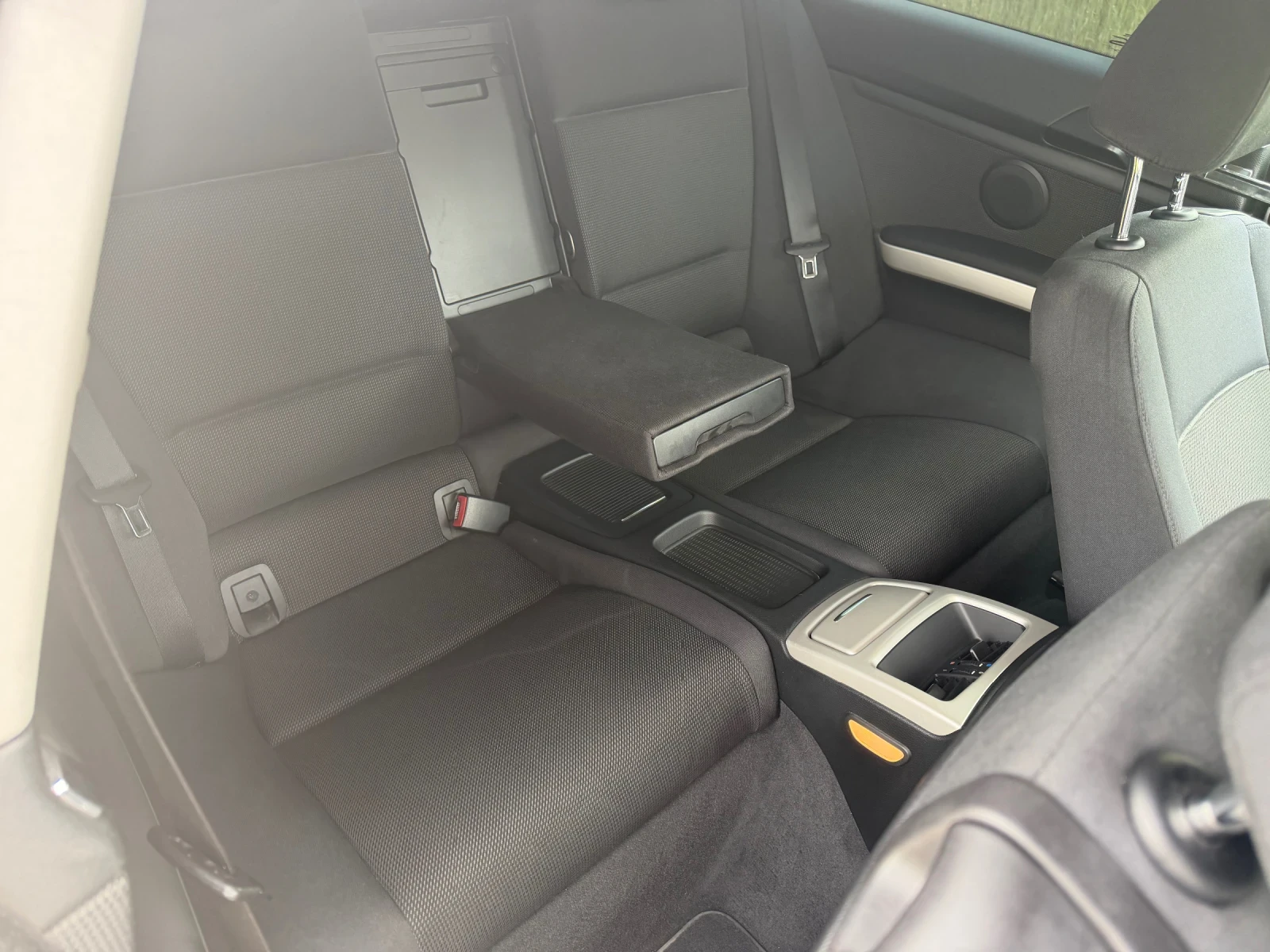 BMW 330 XDrive Facelift Aut, снимка 16 - Автомобили и джипове - 54798720