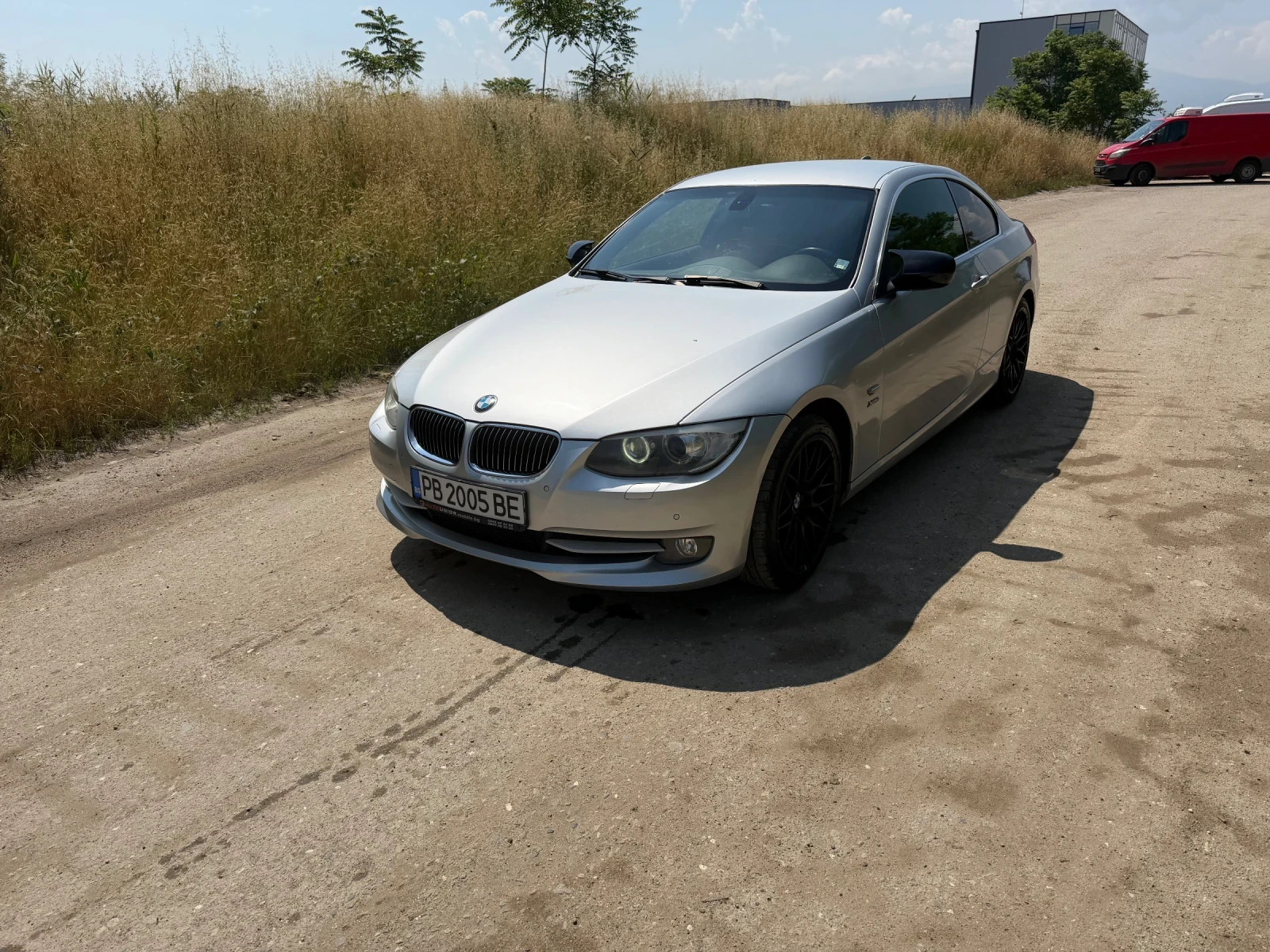 BMW 330 XDrive Facelift Aut, снимка 3 - Автомобили и джипове - 54798720