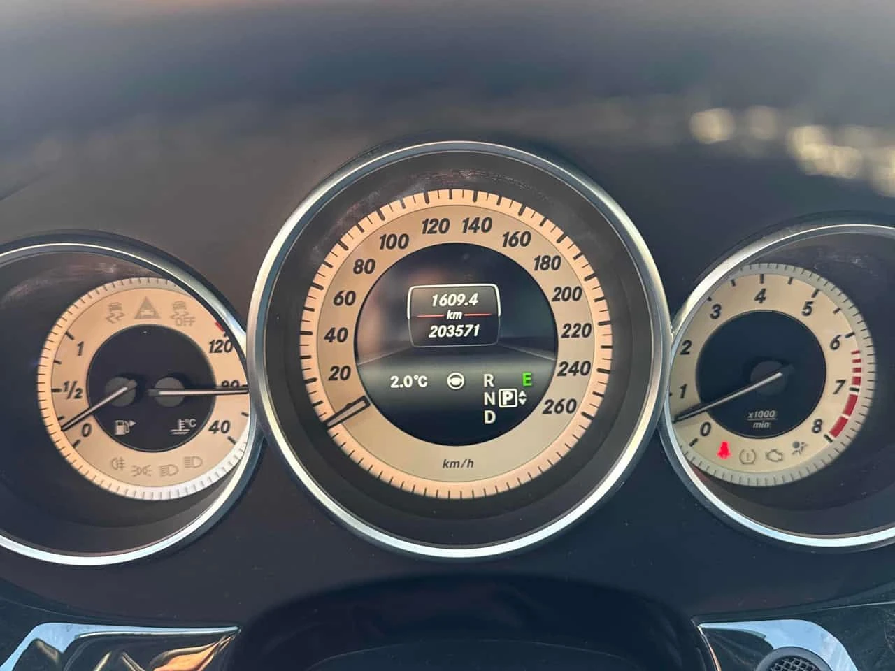 Mercedes-Benz CLS 400 4MATIC/ШИБИДАХ/360/ПОДГРЕВИ, снимка 8 - Автомобили и джипове - 54808522