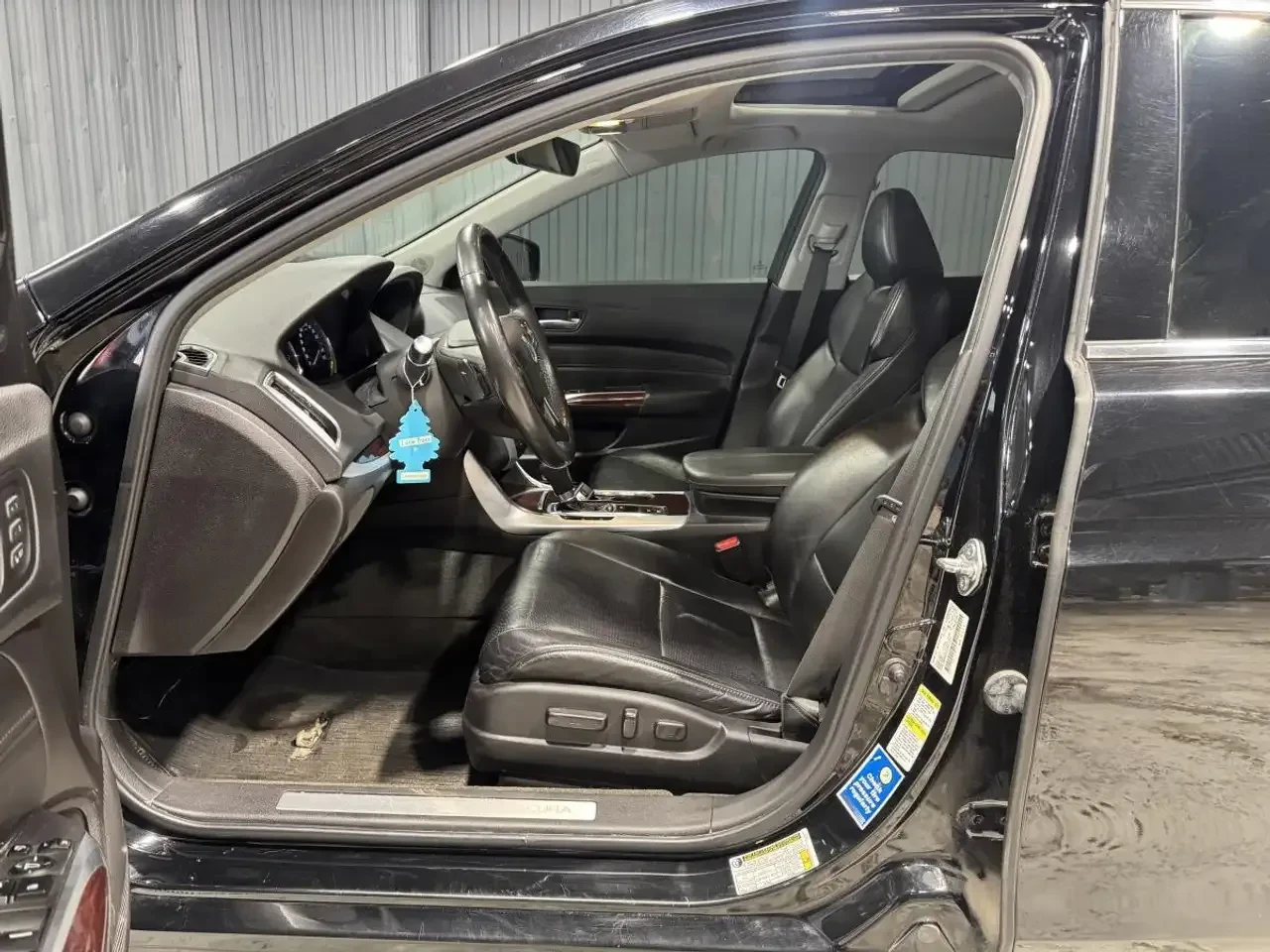 Acura TLX TECH PKG| PANO| BLUETOOTH| PREMIUM AUDIO| KEYLESS, снимка 10 - Автомобили и джипове - 54855412