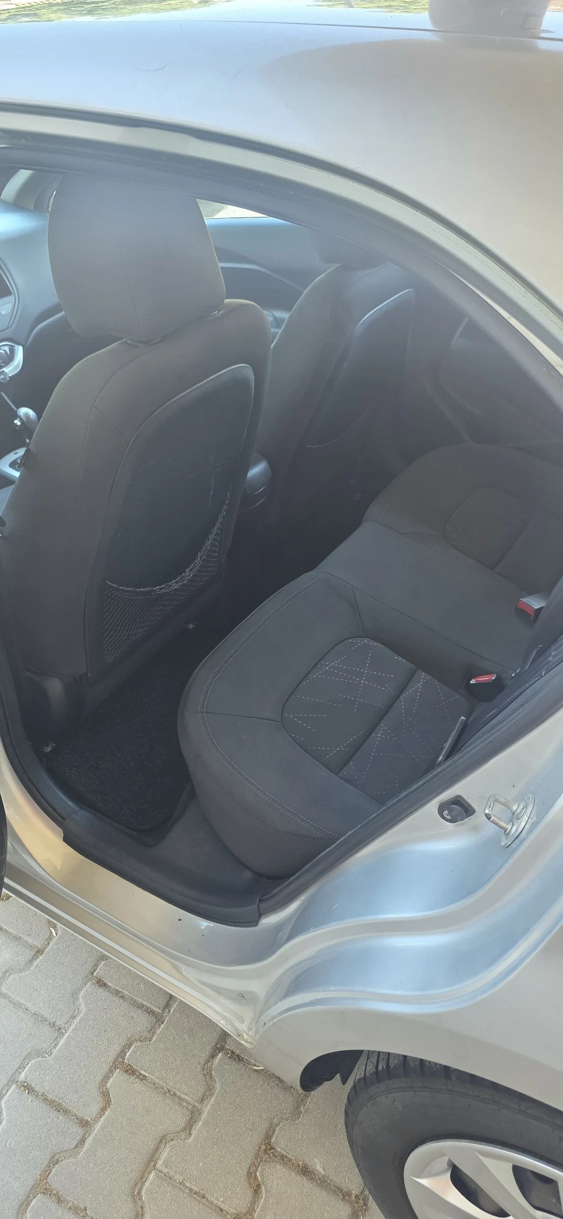 Kia Rio, снимка 9 - Автомобили и джипове - 54913703