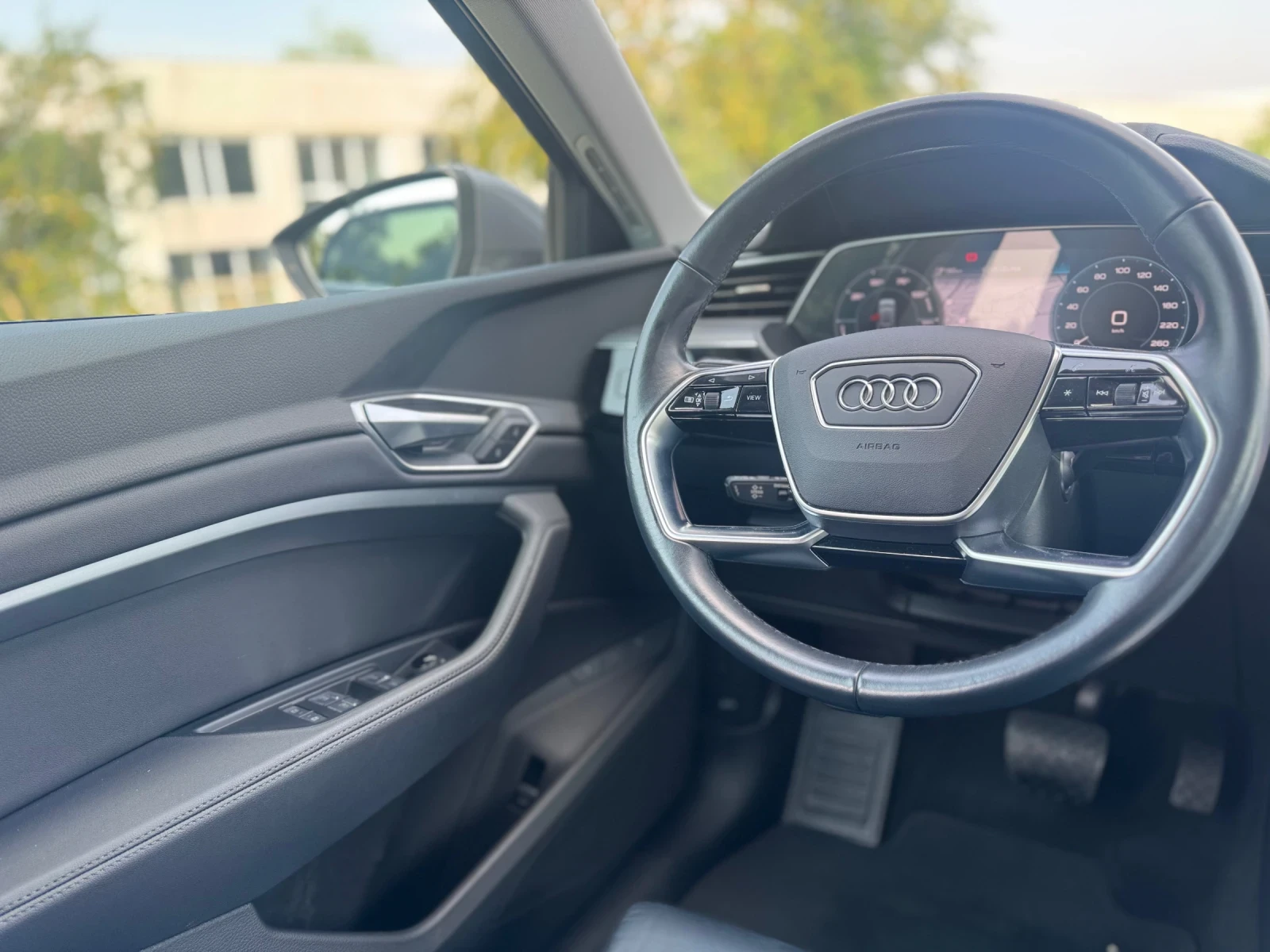 Audi E-Tron 55 QUATTRO 95kw | Mobile.bg � ����������� 13
