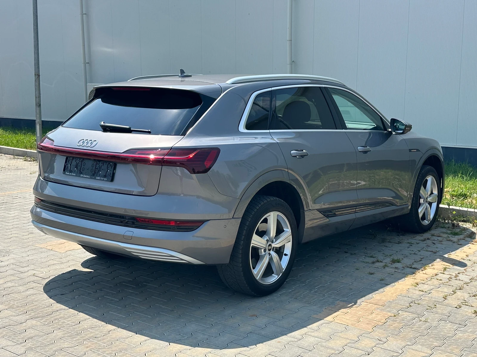 Audi E-Tron 55 QUATTRO 95kw, снимка 4 - Автомобили и джипове - 55214895