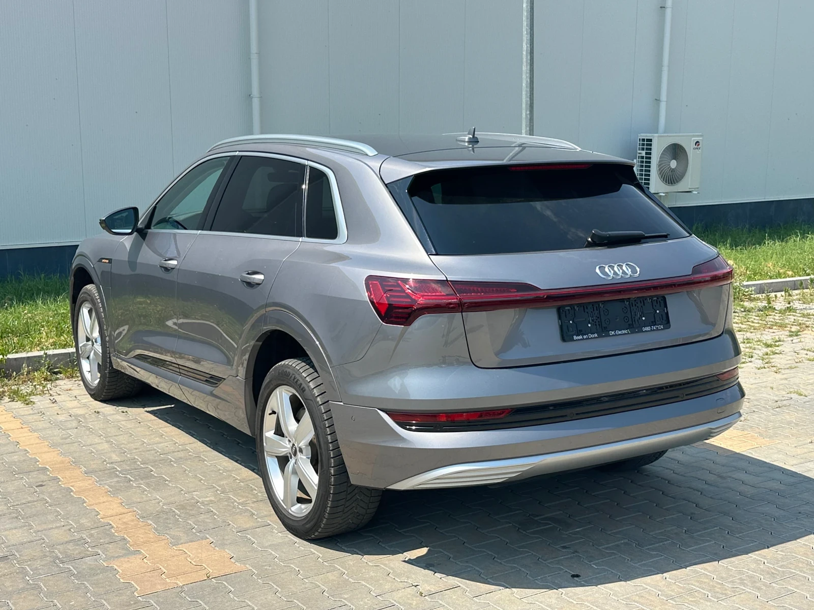 Audi E-Tron 55 QUATTRO 95kw, снимка 6 - Автомобили и джипове - 55214895