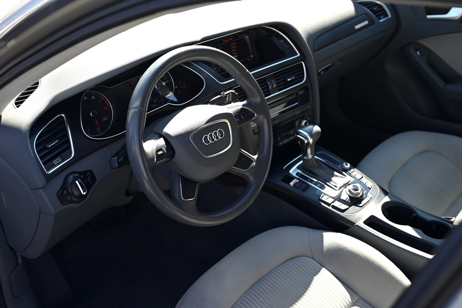 Audi A4 3.0 V6 quattro, снимка 7 - Автомобили и джипове - 55692198