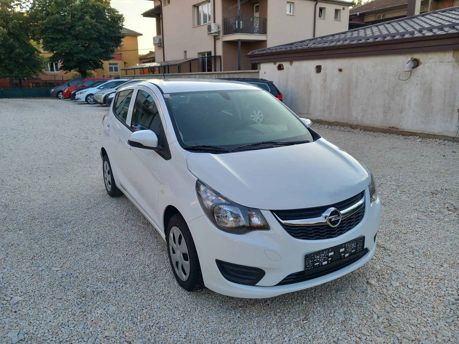 Opel Karl 75кс климатик Euro 6B