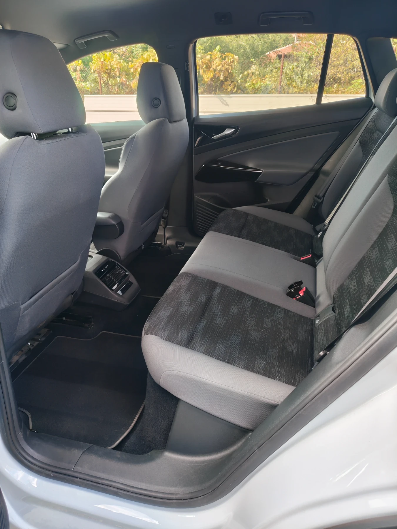 VW ID.4 PRO | Mobile.bg � ����������� 11