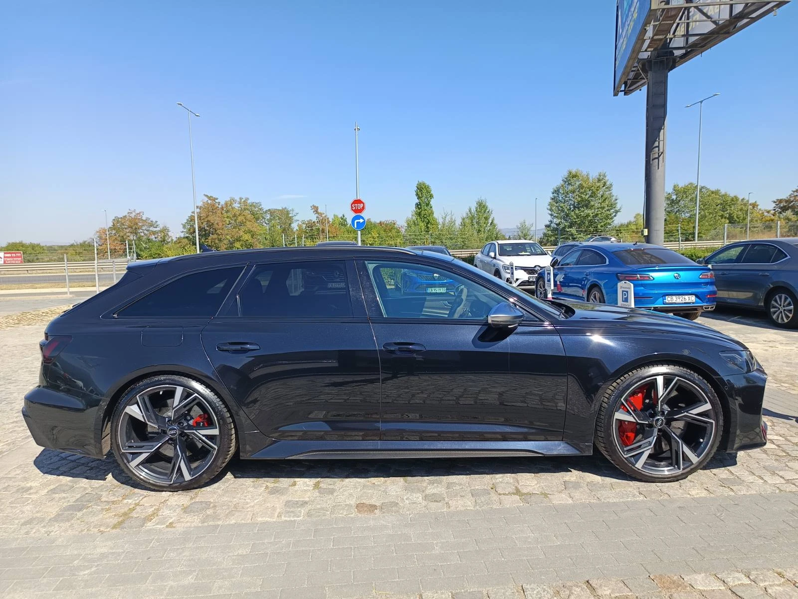 Audi Rs6 4.0TFSI V8 QUATTRO/CERAMICA/MATRIX/CARBON/ACOUSTIC, снимка 7 - Автомобили и джипове - 56129881