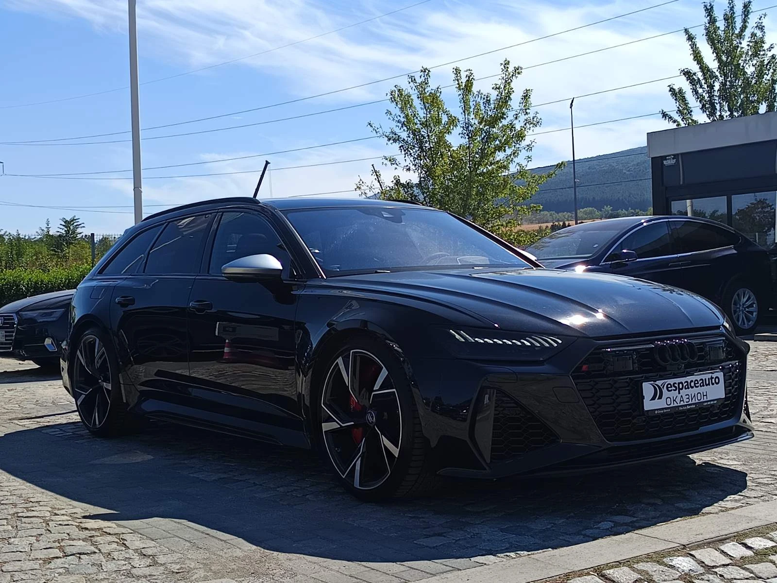 Audi Rs6 4.0TFSI V8 QUATTRO/CERAMICA/MATRIX/CARBON/ACOUSTIC, снимка 3 - Автомобили и джипове - 56129881