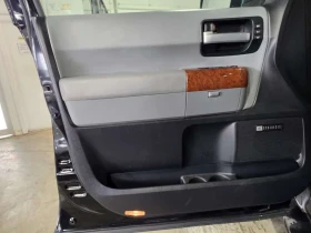 Toyota Sequoia * 4WD Platinum 5.7L* PANO* KEYLESS* ПОДГРЕВ* , снимка 14