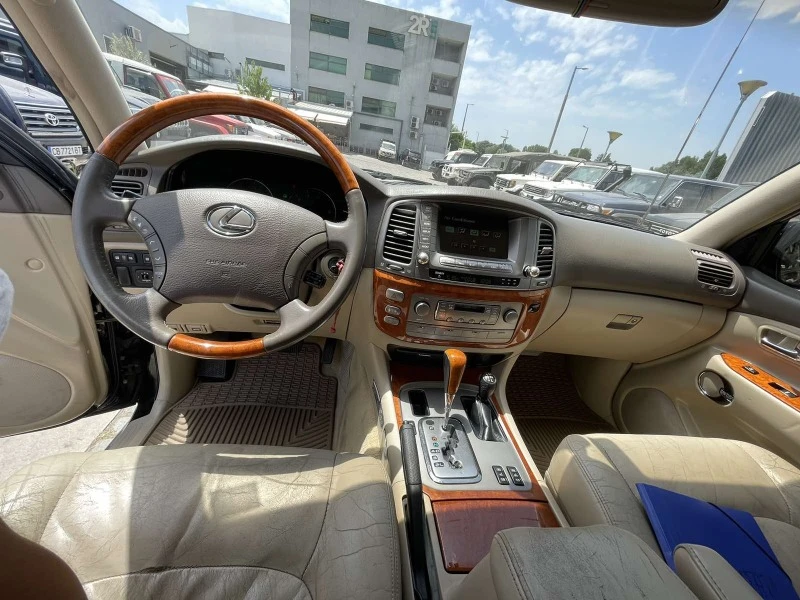 Lexus LX 470 V8, снимка 13 - Автомобили и джипове - 47289799