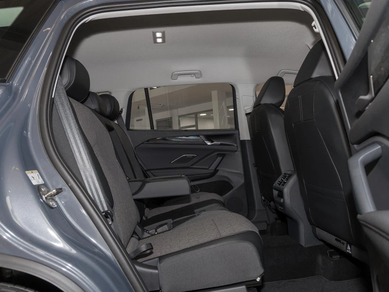 VW Tayron 2.0 TDI DSG LIFE 360 CAMERA ACC LED KEYLESS, снимка 11 - Автомобили и джипове - 52239941