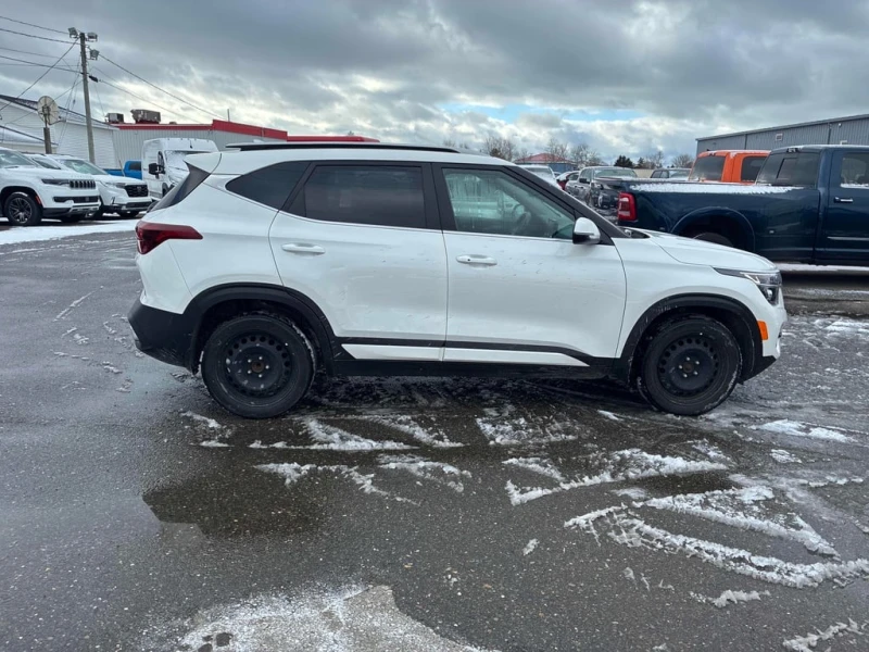 Kia Seltos * EX * CARFAX * БЕЗ ПЪРВОНАЧАЛНА ВНОСКА, снимка 3 - Автомобили и джипове - 52816568