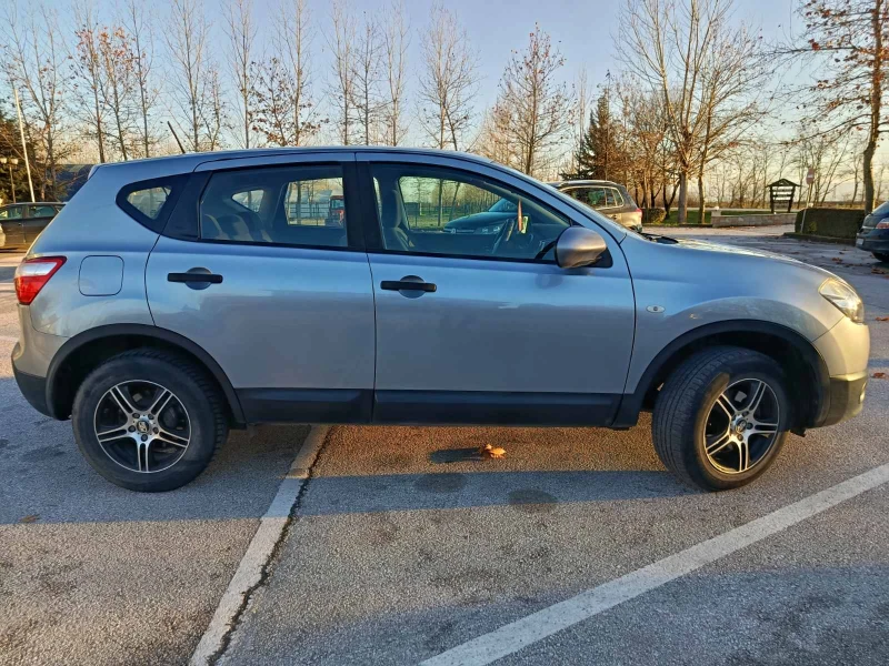 Nissan Qashqai 1.6 бенз/газ BRC, снимка 4 - Автомобили и джипове - 52905859