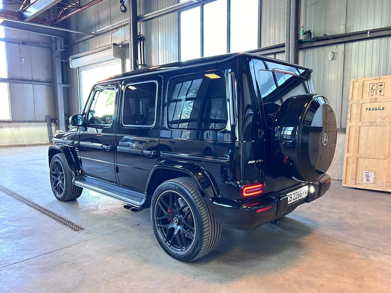 Mercedes-Benz G 63 AMG G Manufaktur НАЛИЧЕН ЛИЗИНГ - изображение 6