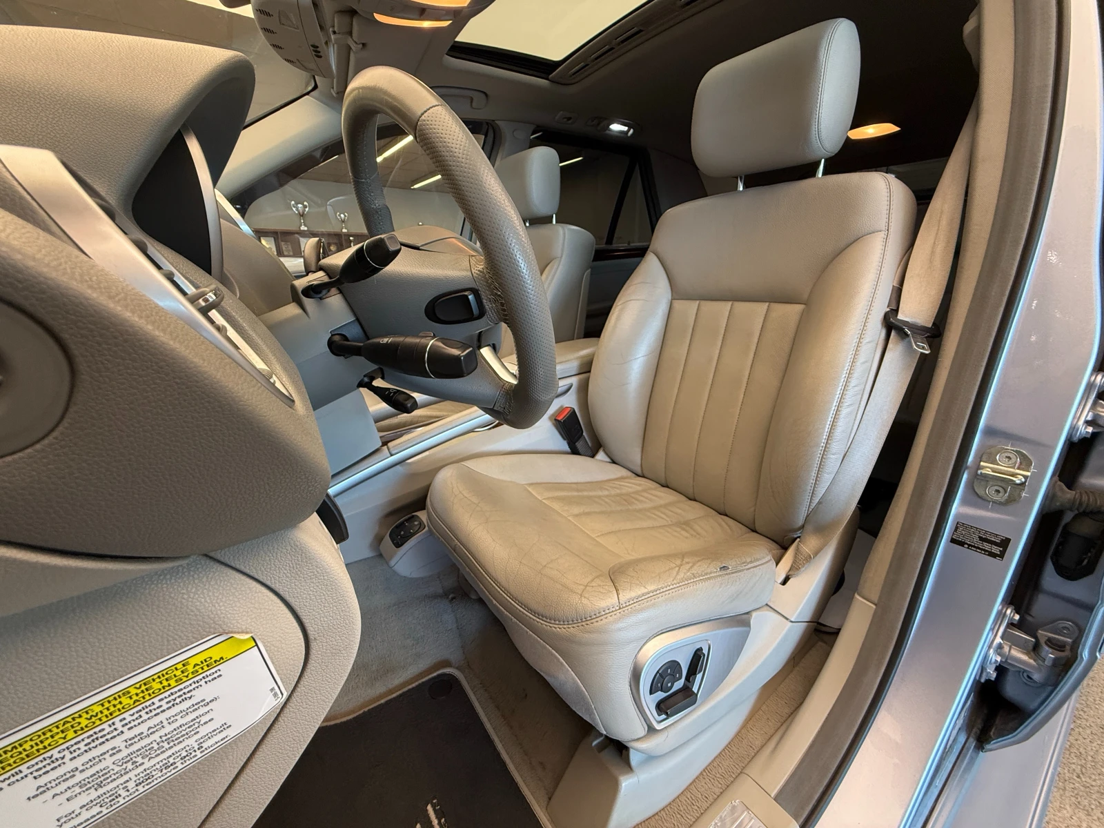 Mercedes-Benz ML 500  - изображение 10
