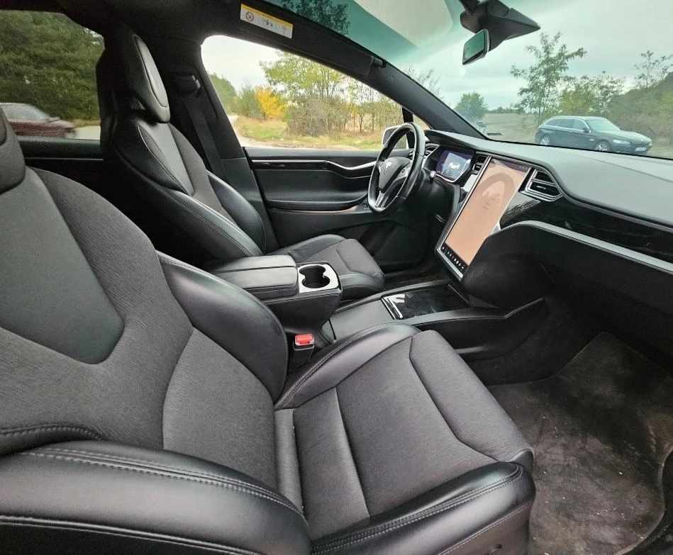 Tesla Model X  44   | Mobile.bg   11