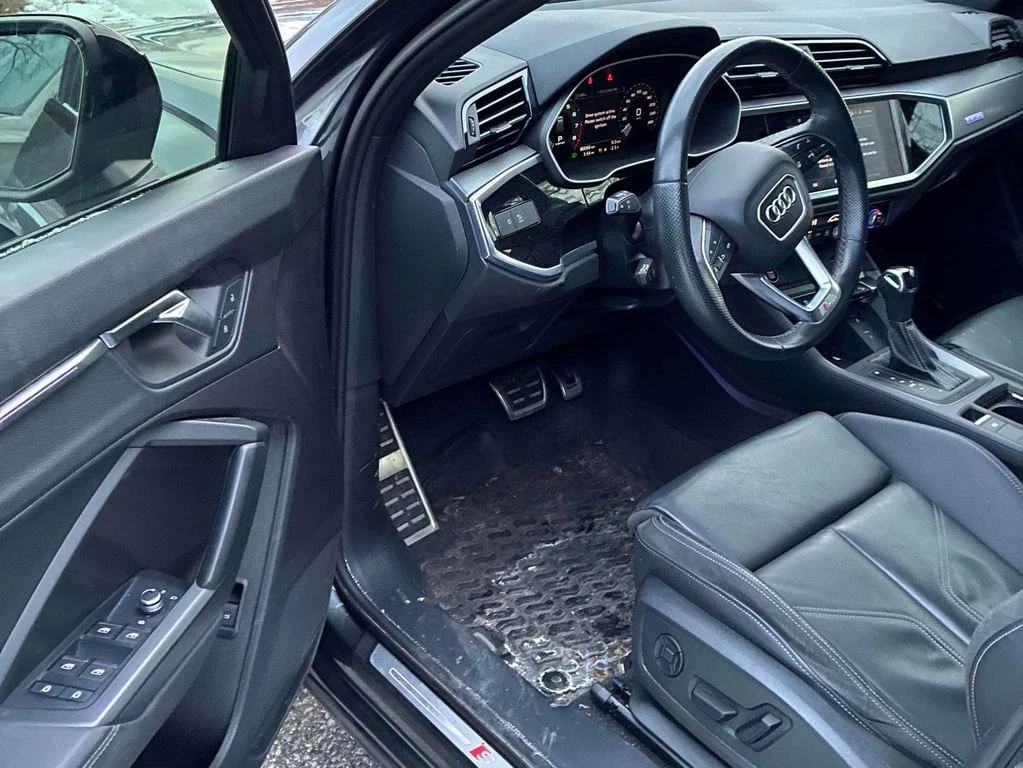 Audi Q3 2022 Progressiv * CARFAX * БЕЗ ПЪРВОНАЧАЛНА ВНОСКА - изображение 7