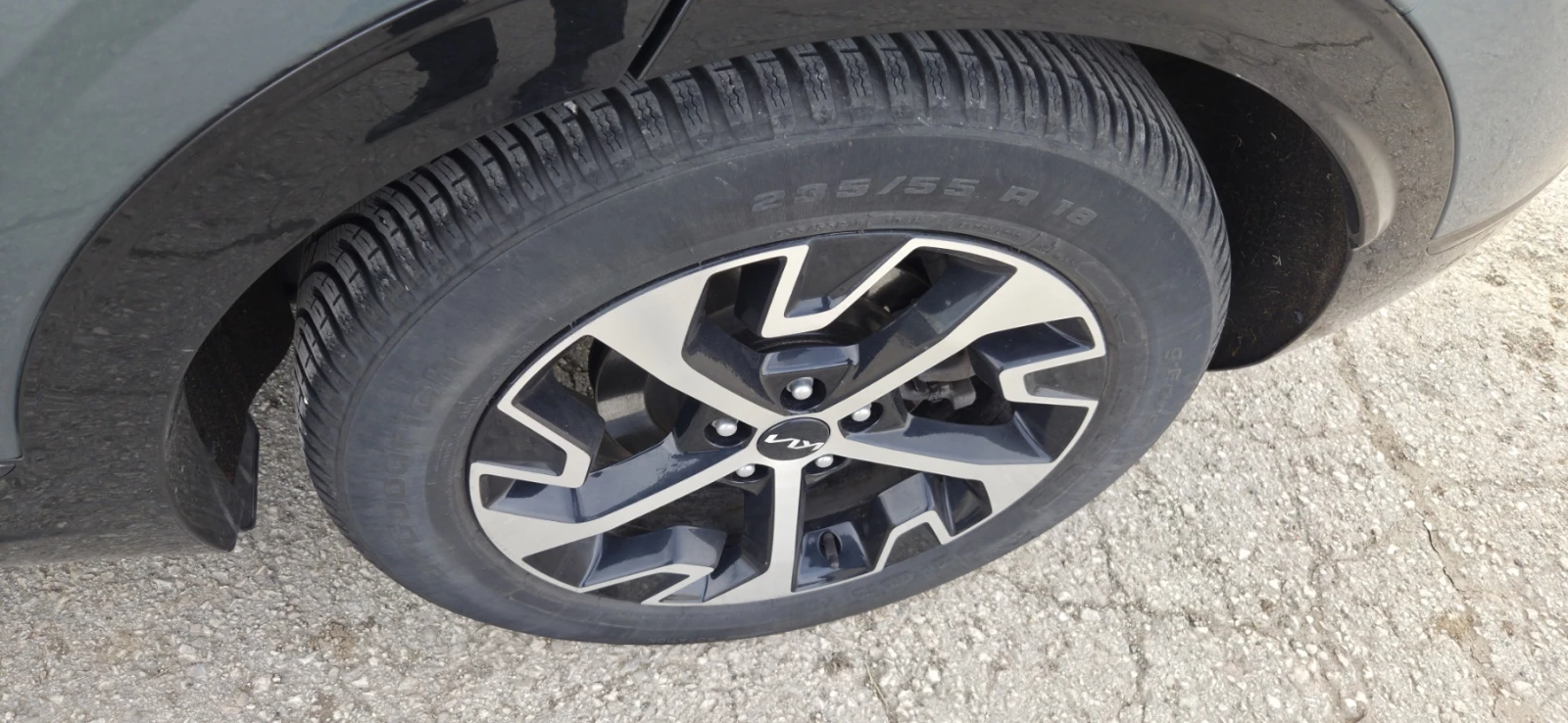 Kia Sportage 1.6 CRDI EXECUTIVE LINE, снимка 8 - Автомобили и джипове - 53868551