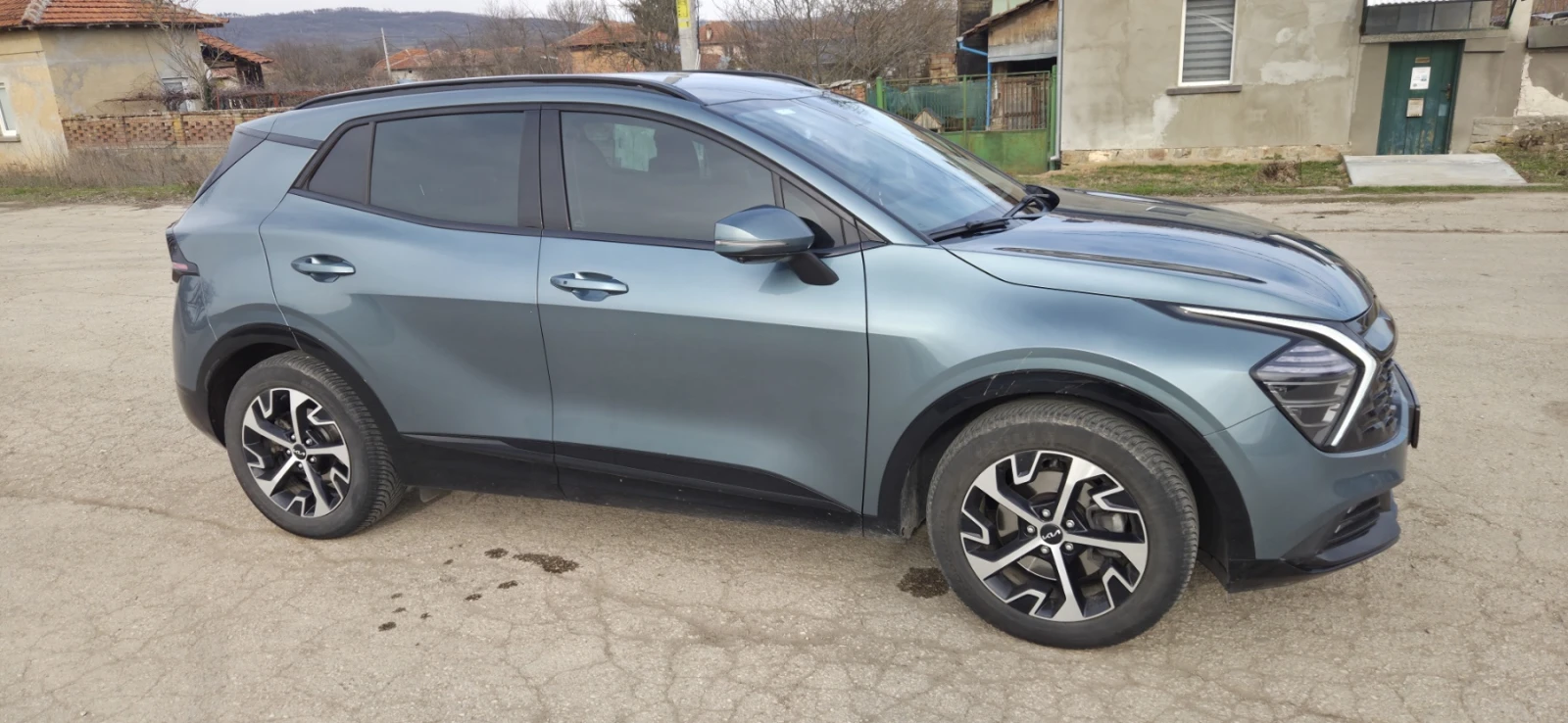 Kia Sportage 1.6 CRDI EXECUTIVE LINE, снимка 6 - Автомобили и джипове - 53868551