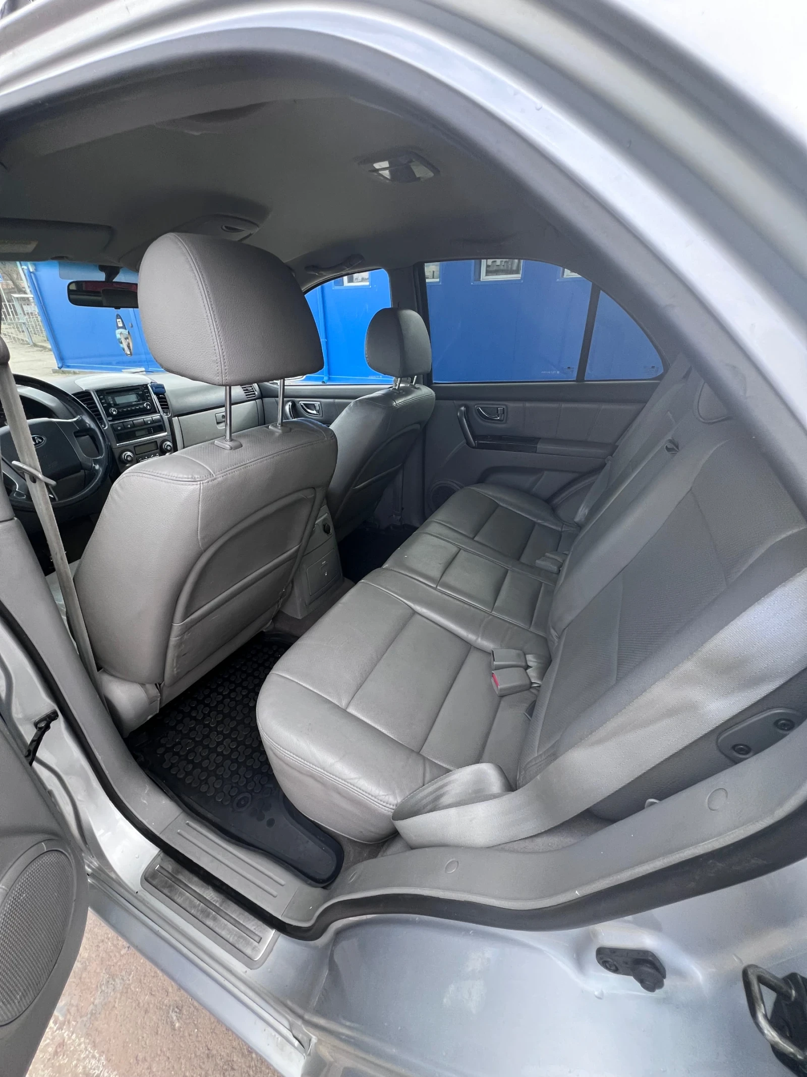 Kia Sorento, снимка 9 - Автомобили и джипове - 54084559