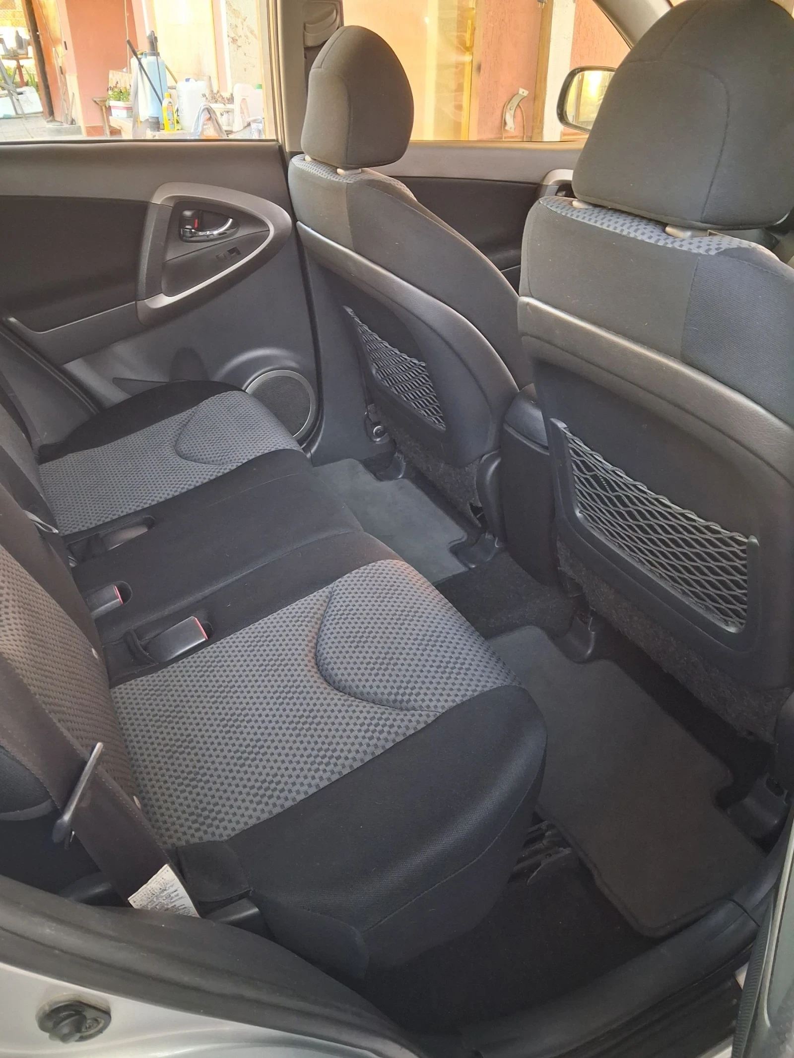 Toyota Rav4 2.0 , снимка 16 - Автомобили и джипове - 54099140