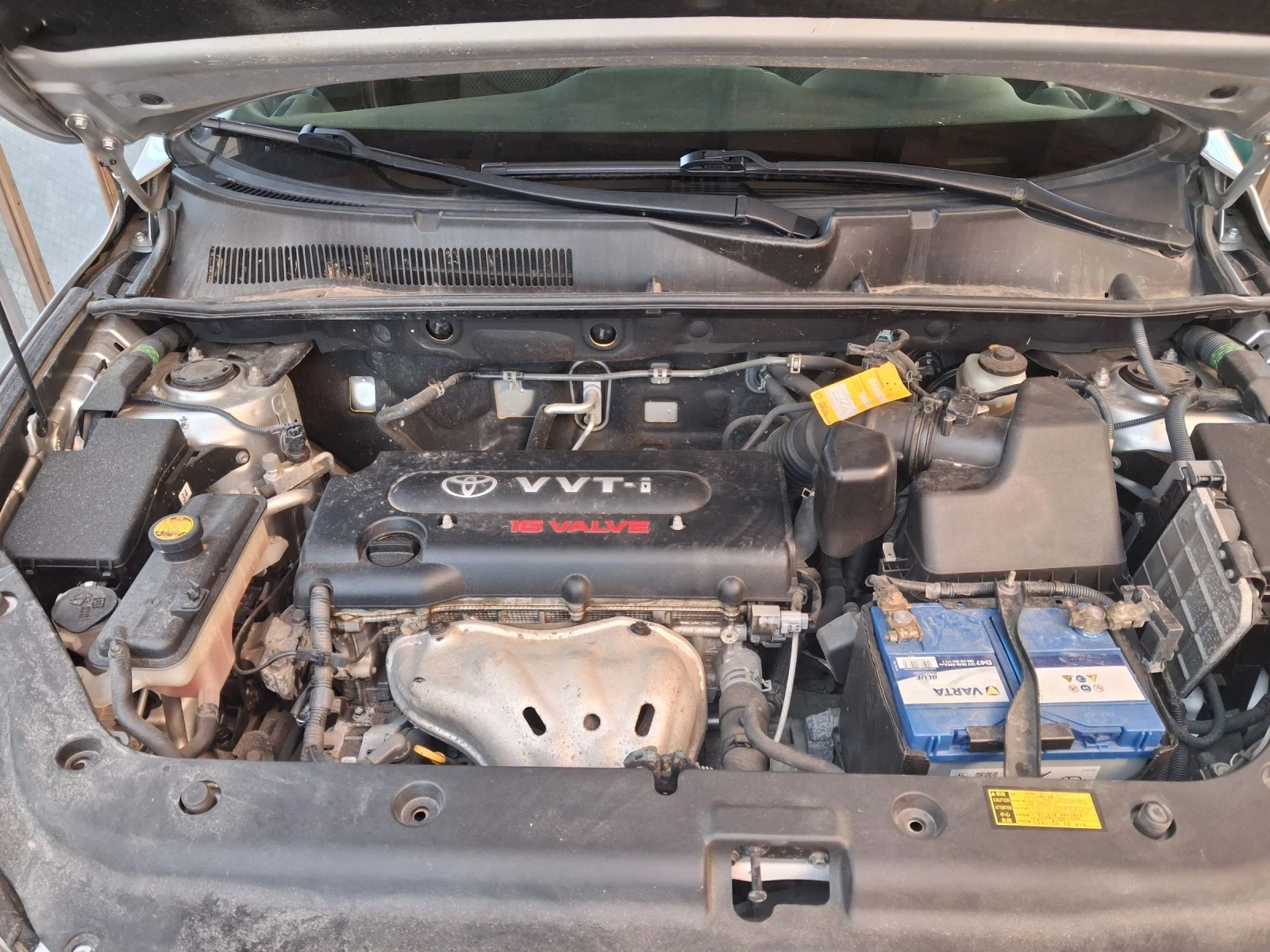 Toyota Rav4 2.0 , снимка 11 - Автомобили и джипове - 54099140