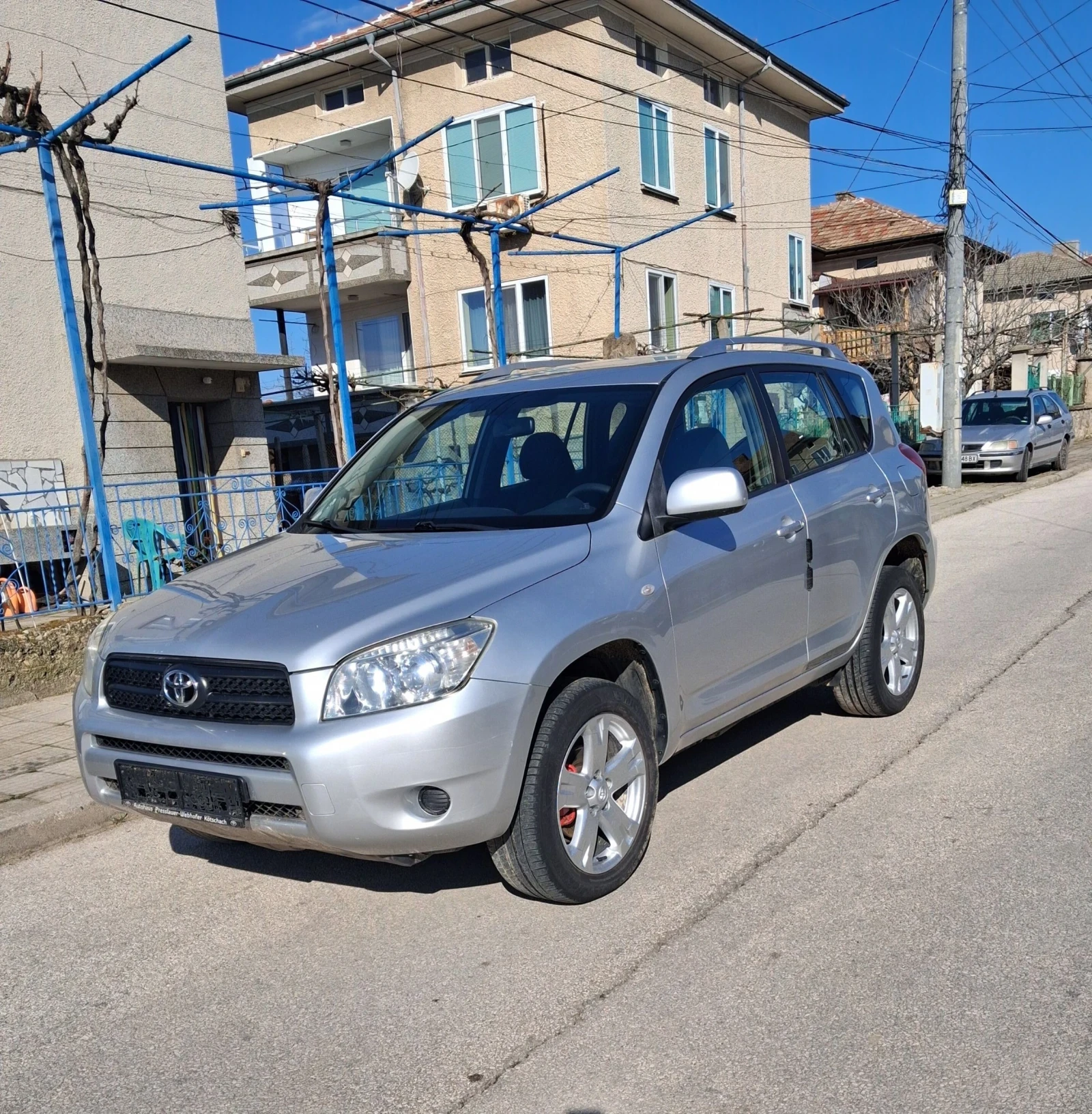 Toyota Rav4 2.0 , снимка 4 - Автомобили и джипове - 54099140