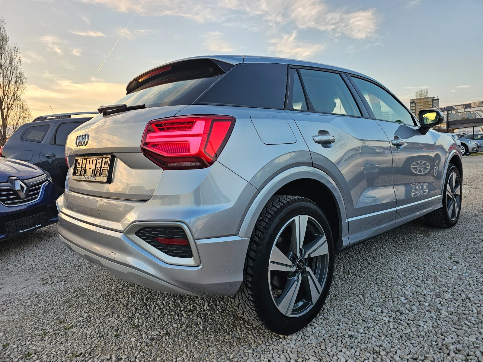 Audi Q2 2.0TDI, Facelift , снимка 4 - Автомобили и джипове - 54116168