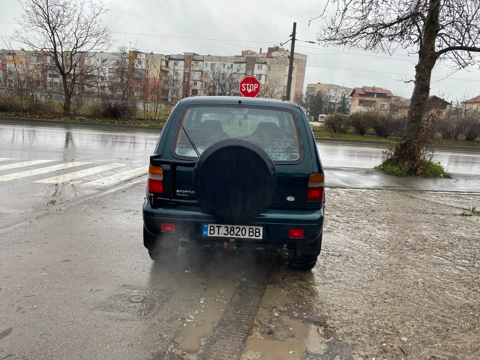 Kia Sportage, снимка 4 - Автомобили и джипове - 54143511