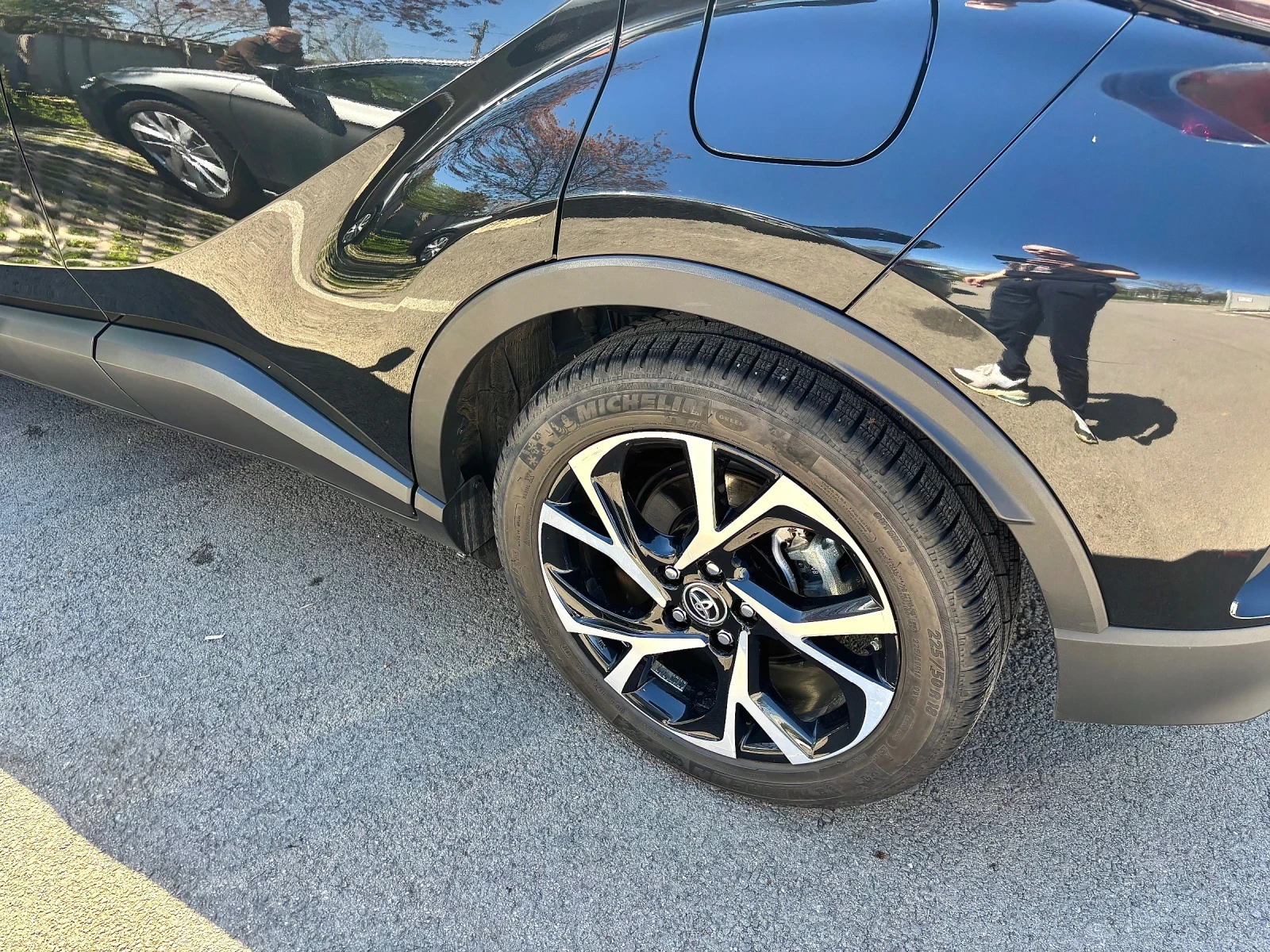 Toyota C-HR HYBRID / CARPLAY , снимка 12 - Автомобили и джипове - 55183931