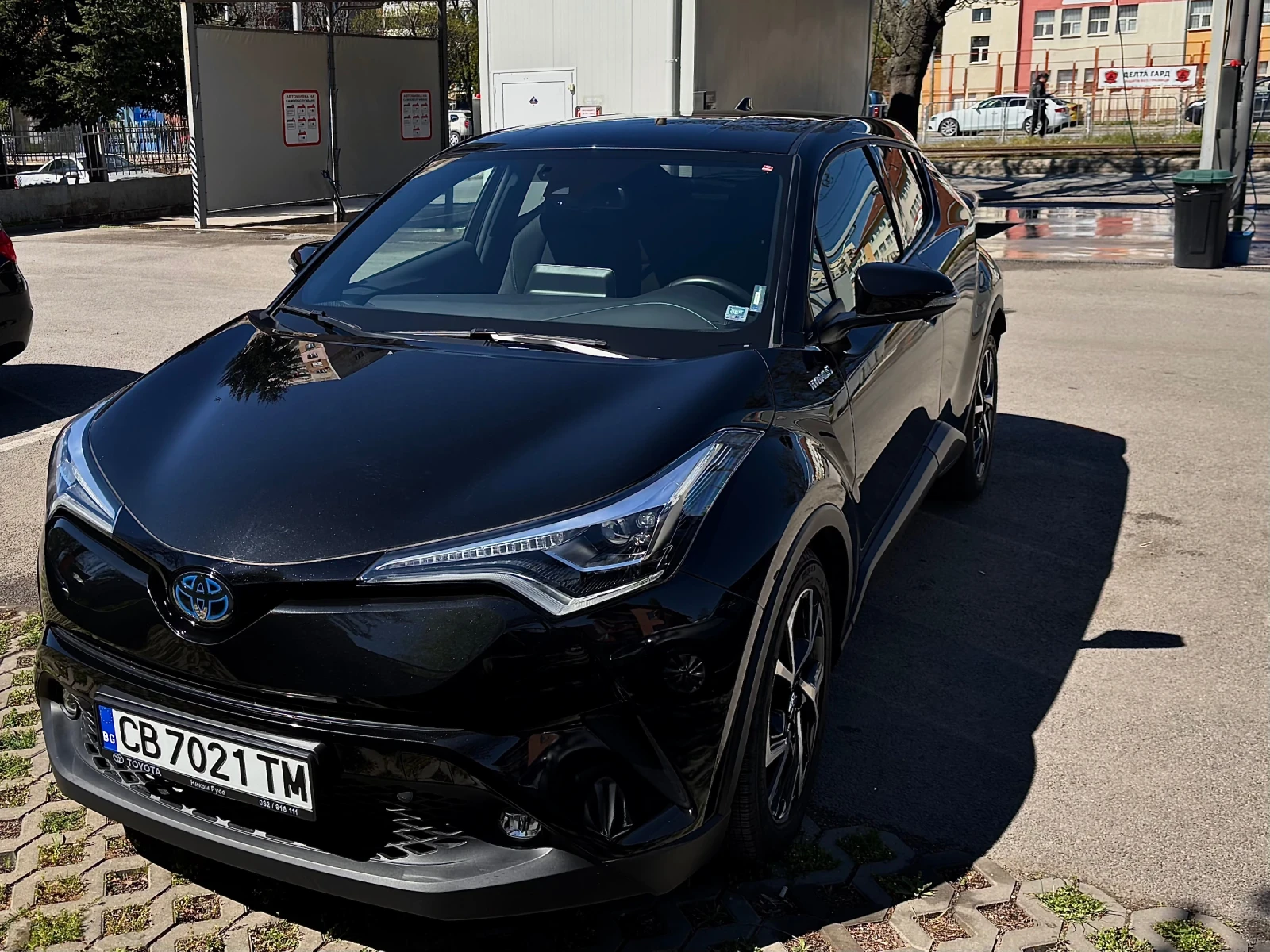 Toyota C-HR HYBRID / CARPLAY 