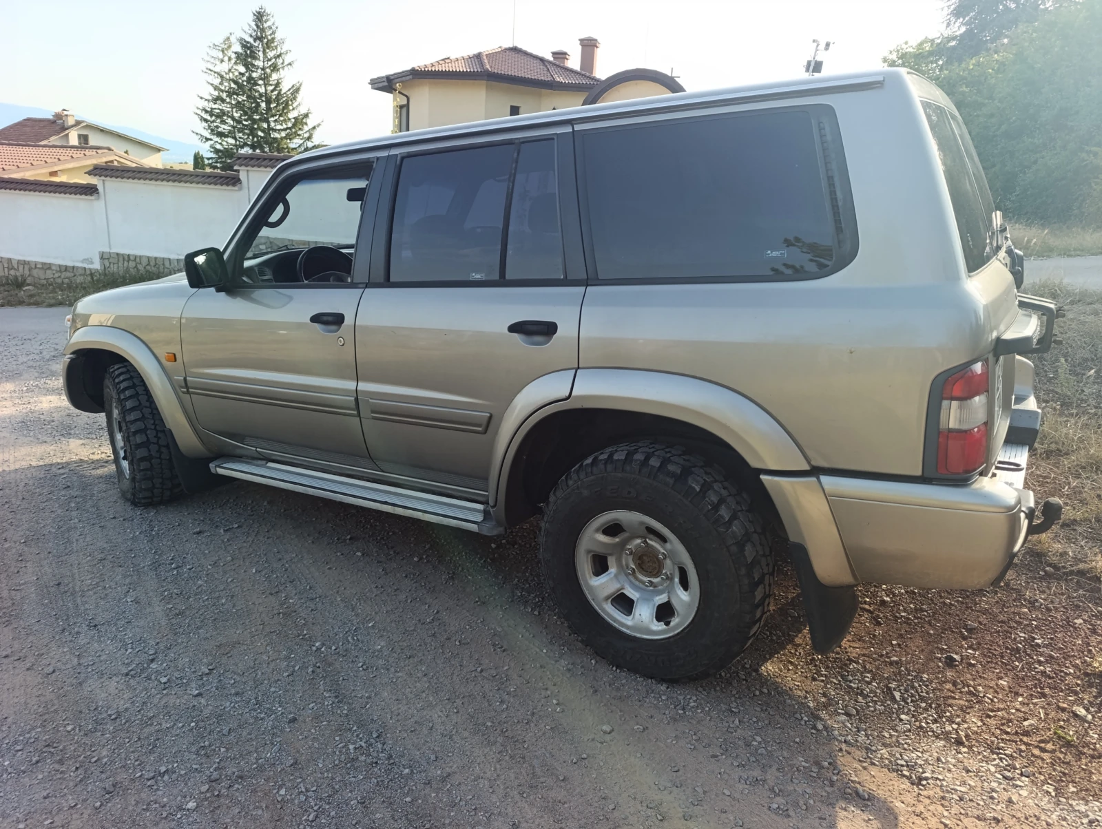 Nissan Patrol 3.0D ръчка, снимка 6 - Автомобили и джипове - 55429298