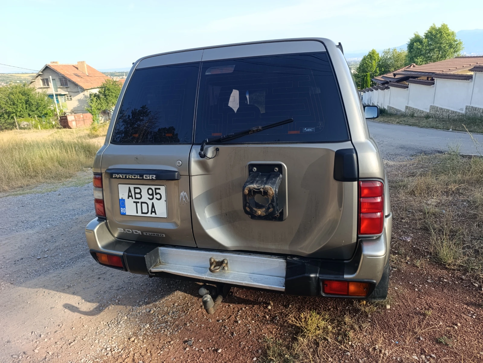 Nissan Patrol 3.0D ръчка, снимка 4 - Автомобили и джипове - 55429298
