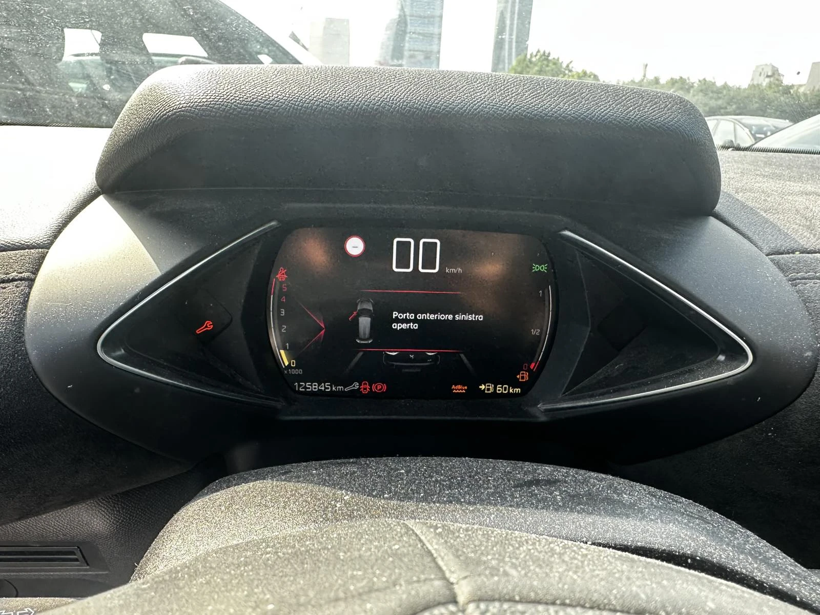 DS DS 3 Crossback 1.5BlueHDI PERFORMANCE LINE, снимка 6 - Автомобили и джипове - 55501081